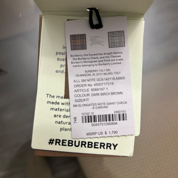 Burberry - Picture 8 of 8